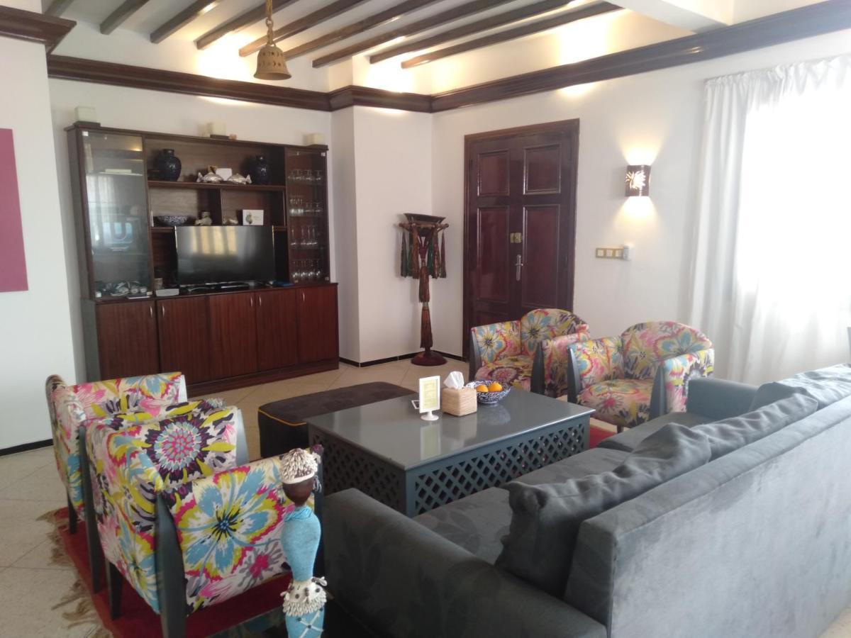 La Maison Jaune Dakhla Maison D'Hotes Ngoại thất bức ảnh